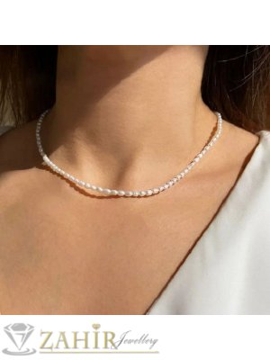 Уникално ръчно изработено колие от малки 4 мм естествени бели речни перли, стоманени накрайници - KA1120